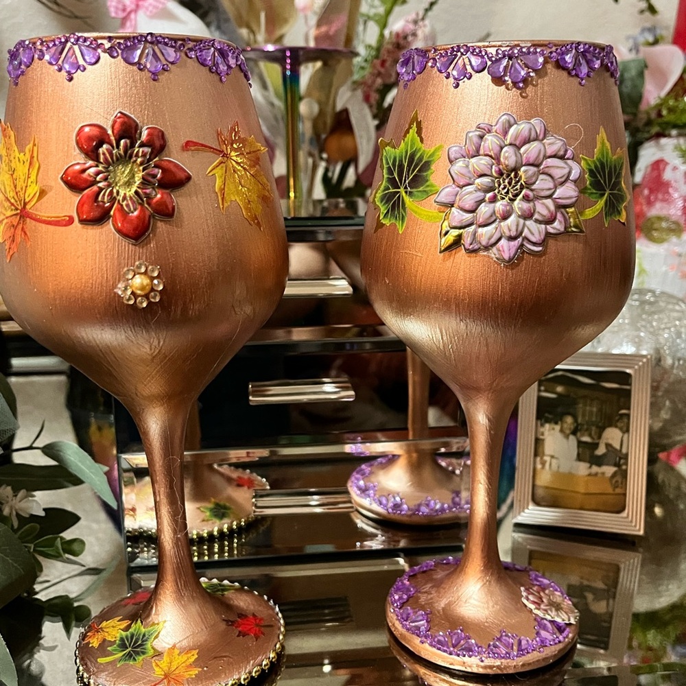 2 Silver  Rhinestones Goblets - Picture 4 of 4